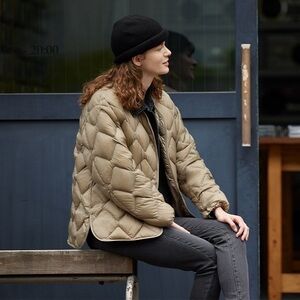 Uniqlo Ultra Light Dawn Jacket - Light brown